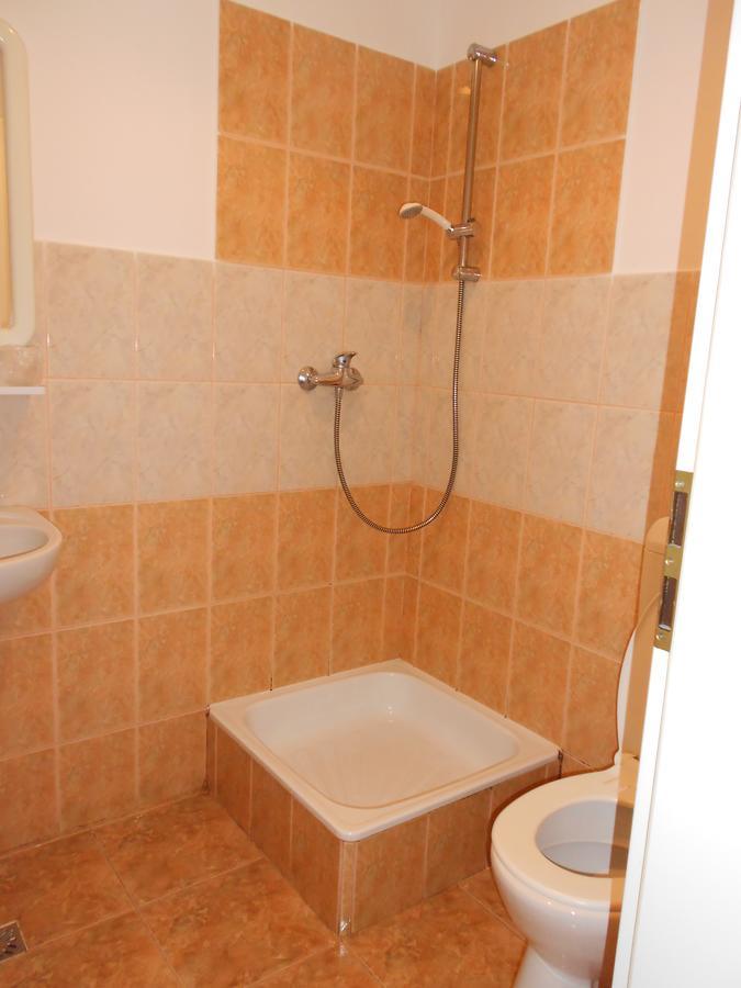 Hostel Lan Gran Varadino Esterno foto